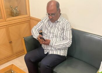 बैठकीला बोलवलं आणि तासभर बाहेरच बसवलं ! वंचित बहुजन आघाडीचे प्रवक्ते डॉ. धैर्यवर्धन पुंडकर यांची संतप्त प्रतिक्रिया