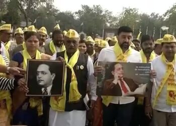 OBC संघटनांची जनजागृती रथयात्रा; मराठा आरक्षणाबाबतच्या अध्यादेशाला न्यायालयात आव्हान