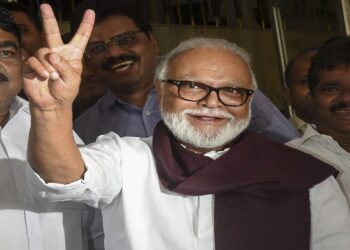 MAHARASHTRA POLITICS : छगन भुजबळ भाजपच्या वाटेवर ? सामाजिक कार्यकर्त्या अंजली दमानियांच्या पोस्टमुळे राजकीय वर्तुळात गदारोळ