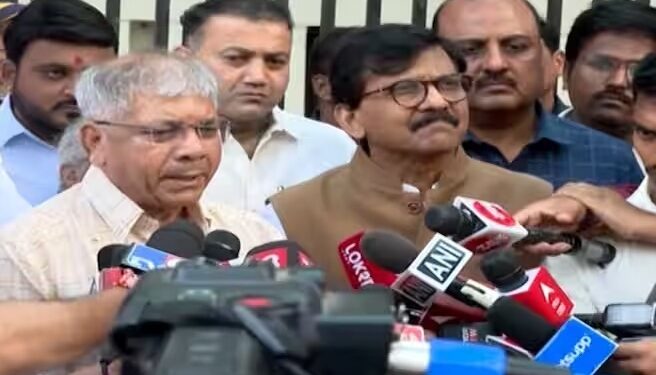 Lok Sabha Elections : ” महाविकास आघाडीची इंडिया आघाडी होऊ नये…! ” नाना पटोले आणि संजय राऊतांनसमोरच नेमकं काय म्हणाले प्रकाश आंबेडकर, वाचा वाचा सविस्तर