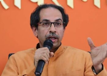 Kankavali : ” त्याची दाढी खेचून…! ” उद्धव ठाकरेंची मुख्यमंत्र्यावर थेट शब्दात टीका, वाचा नेमकं काय म्हणाले