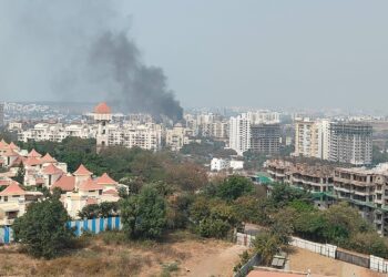 Pune Fire Incident : पुण्यातील उंड्रीमध्ये अकराव्या मजल्यावरील फ्लॅटमध्ये भीषण आग; 6 रहिवाशांची सुखरूप सुटका