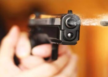 CRIME NEWS : गाडीचा कट लागला, ‘तुम्ही माझ्या मैत्रिणीला शिवीगाळ का केली ?’ असे म्हणून थेट छातीवर झाडल्या गोळ्या, यवतमाळमध्ये धक्कादायक हत्या