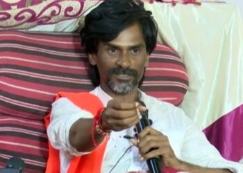 मनोज जरांगेंचे आजपासून पुन्हा आमरण उपोषण सुरु; सरकारने सगेसोयरे अध्यादेशाची तातडीने अंमलबजावणी करावी – जरांगे पाटील