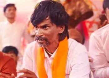 Maratha Reservation : येवल्याचं येडपट ! ” पैसे देऊन याचीका दाखल करायला लावल्या…! ” जरांगे पाटलांची भुजबळांवर कडवी टीका