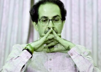 ठाकरे गटाला पुन्हा धक्का : ‘या’ महिला पदाधिकाऱ्याची पक्षाला सोडचिठ्ठी; तसेच दोन महिला नेत्यांच्या नावे थेट तक्रार