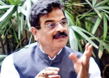 Lok Sabha Elections 2024 : बारामतीत विजय शिवतारेंनी पवारांविरोधात फुंकला शंख; लोकसभा निवडणूक लढवणारच !