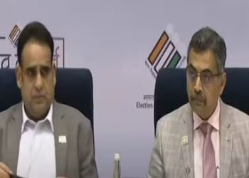 Big Breaking : लोकसभा निवडणुकीबाबत निवडणूक आयोगाच्या मुख्य आयुक्तांनी केल्या ‘या’ महत्त्वाच्या घोषणा, महाराष्ट्रात ‘या’ दिवशी मतदान होणार