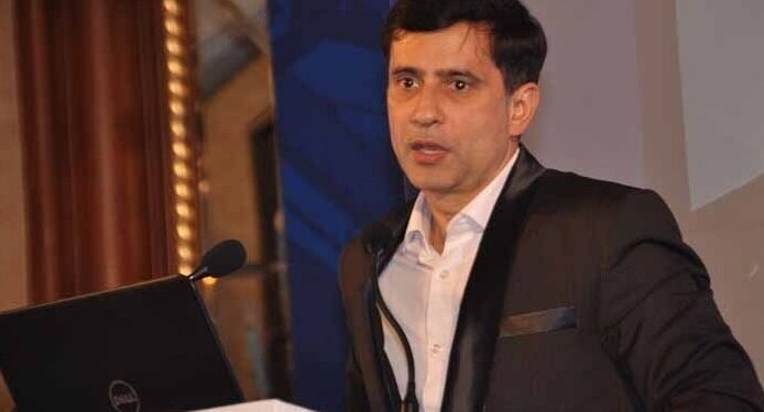 मुंबई महापालिकेच्या आयुक्तपदी भूषण गगराणी, तर ठाणे महापालिकेच्या आयुक्तपदी सौरभ राव यांची नियुक्ती