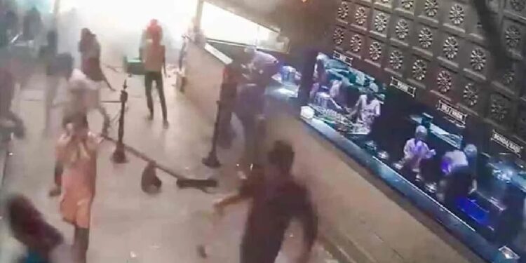 रामेश्वरमच्या कॅफेत झालेल्या ब्लास्ट मागचा मास्टरमाईंड NIA च्या जाळ्यात अखेर अडकलाच; बॉम्ब पेरणारा आणि कट रचणारा दोघेही गजाआड