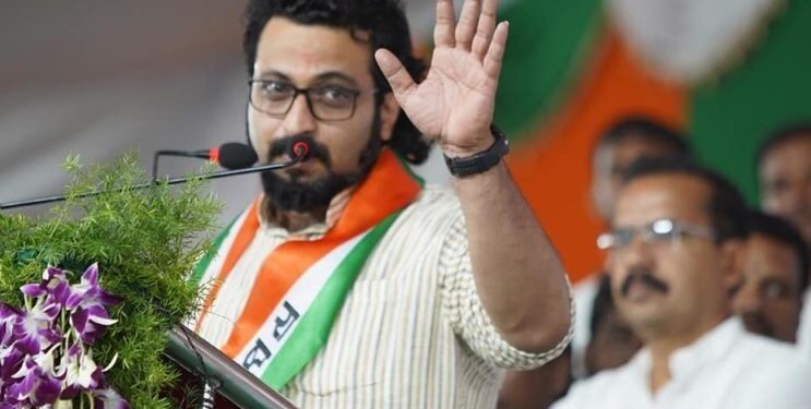 डॉ. अमोल कोल्हेंचा उमेदवारी अर्ज वैध ! ” कितीही रडीचे डाव खेळा, येणार तर दणकून येणार, अन जनतेतून येणार ! “, अमोल कोल्हेंचे विरोधकांना थेट आव्हान