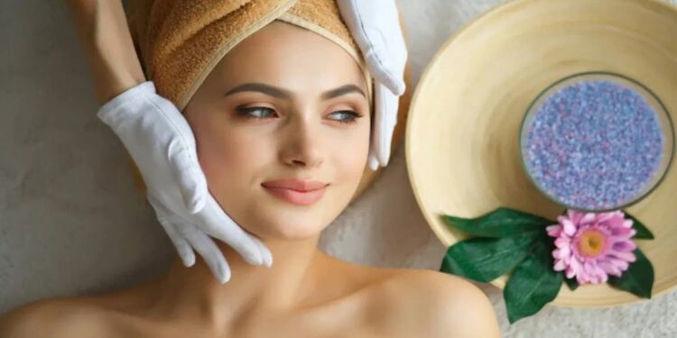 Skin Care Tips :  उन्हाळ्यात अशी घ्या त्वचेची काळजी ! अगदी सोपे घरगुती उपाय आणि क्षणात होईल टॅंनिंग दूर