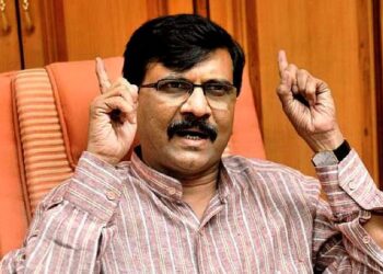 शिंदे-फडणवीस भूसंपादन घोटाळा प्रकरण : 2 दिवसात नाशिकमधील घोटाळ्याचे पुरावे सादर करून स्फोट करणार; संजय राऊतांच्या पोस्टने राजकीय वर्तुळात खळबळ