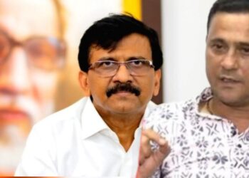 छत्रपती संभाजीनगर : ” संजय राऊत जेव्हा वर जातील तेव्हा त्यांना बाळासाहेब ठाकरे चपलीने मारल्याशिवाय राहणार नाहीत ! ” संदीप देशपांडे यांची संजय राऊतांवर बोचरी टीका