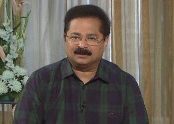 Aadesh Bandekar Insta Live : मतदानासाठी गेलेल्या आदेश बांदेकरांवर आली अशी वेळ; म्हणाले, “हे अत्यंत वाईट आहे..!” नेमकं काय घडलं ? वाचा सविस्तर