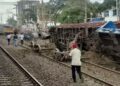 महत्वाची बातमी : मुंबईतील पश्चिम रेल्वेच्या मार्गावर पालघरजवळ रेल्वेच्या मालगाडीला अपघात; वाहतूक विस्कळीत !