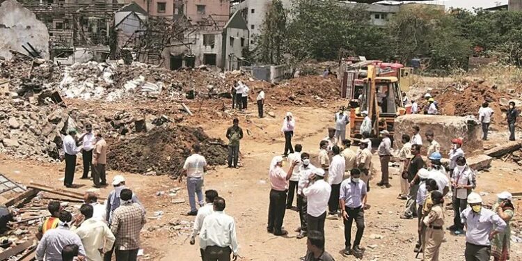 मोठी बातमी : डोंबिवलीतील अमुदान कंपनीत सापडले 20 पेक्षा जास्त मृतांचे अवशेष; ‘या’ कारणाने पुन्हा स्फोट देखील होण्याची शक्यता