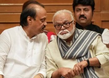 Chhagan Bhujbal : राष्ट्रवादी काँग्रेसची मुंबईत महत्त्वाची बैठक; छगन भुजबळांनी अजित पवारांना स्पष्टच सांगून टाकलं, ” विधानसभेला महायुतीमध्ये..!”