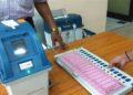 मोठी बातमी : मतमोजणी सुरु होण्याआधीच हिंगोलीमध्ये EVM बिघडले