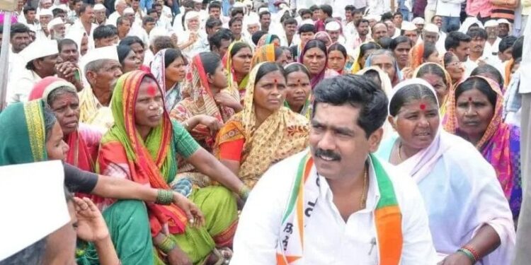 Bajarang Sonavane : मुस्लिम समाज माझ्या पाठीशी दैवतासारखा उभा! त्याचबरोबर निवडून येण्याचं ‘गुपित’ स्वतः बजरंग सोनवणे यांनीच सांगितल, वाचा सविस्तर