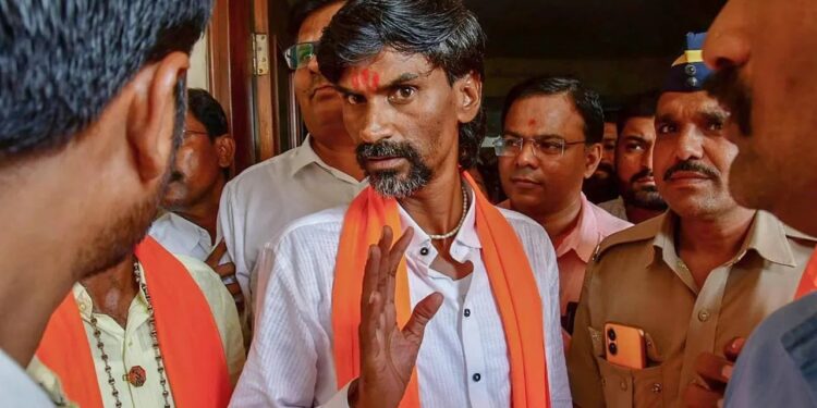 #Manoj Jarange Patil : मी मोदींना शपथ घेऊ नये असे निवेदन देऊ का ? जरांगे पाटलांच्या आमरण उपोषणाला गावातूनच विरोध ! नेमकं काय घडतंय Video