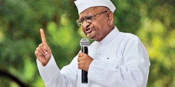 Shikhar Bank scam : ” माझं नाव आलं, मला धक्का बसला..! ” अजित पवारांच्या शिखर बँक घोटाळा प्रकरणी क्लोजर रिपोर्टवर अण्णा हजारेंची प्रतिक्रिया